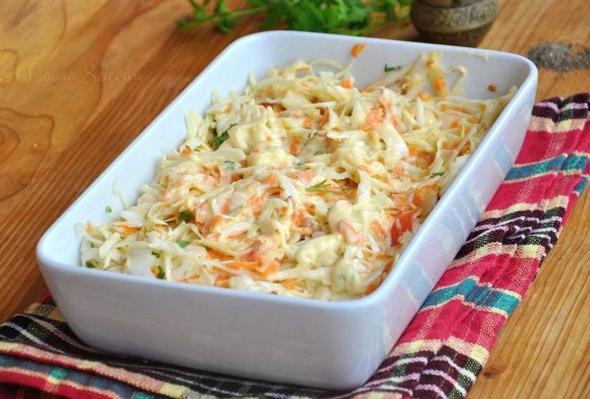 Salata coleslaw