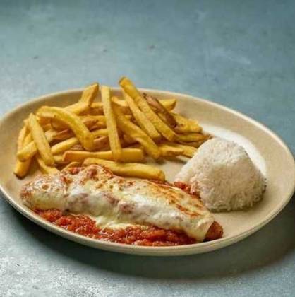 Bife de Frango à Parmegiano