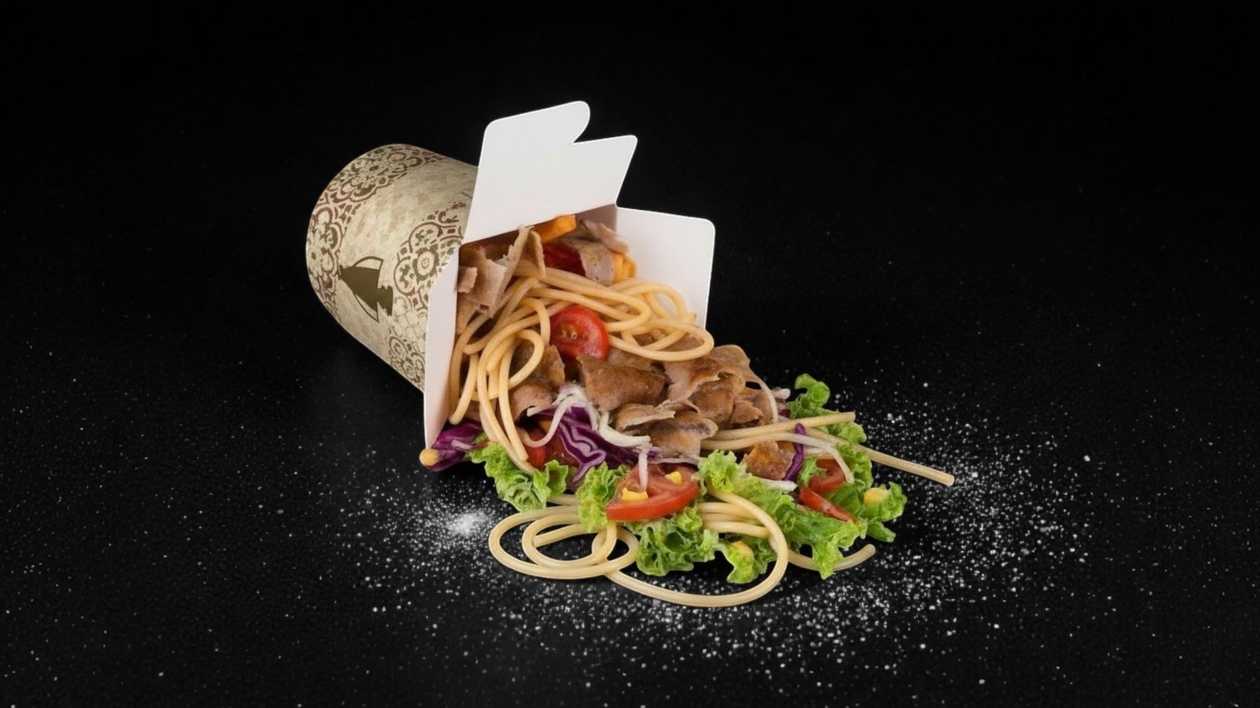 Kebab box with noodles