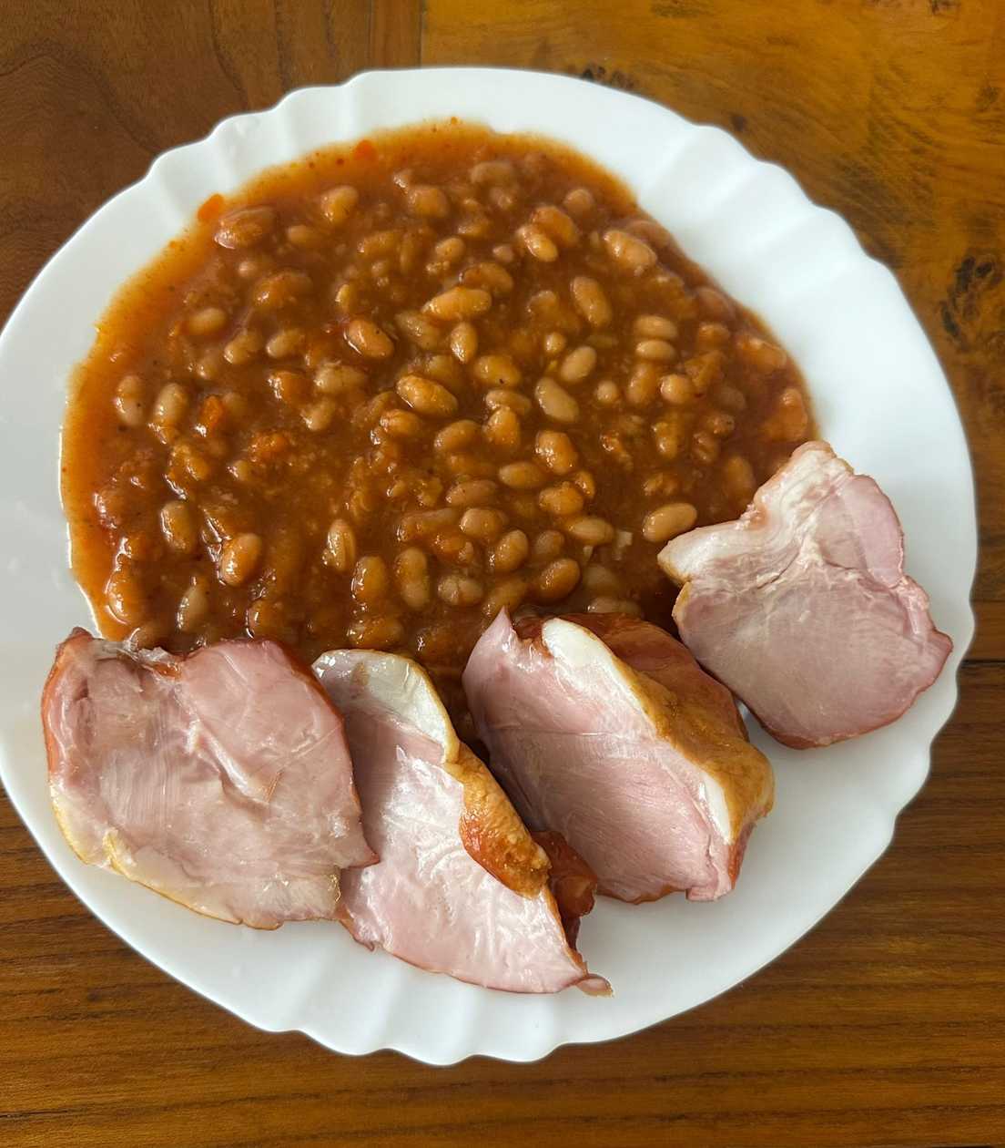 Fasole cu afumătură