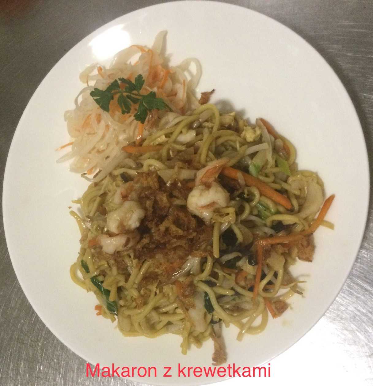 Makaron Smażony z Krewetkami