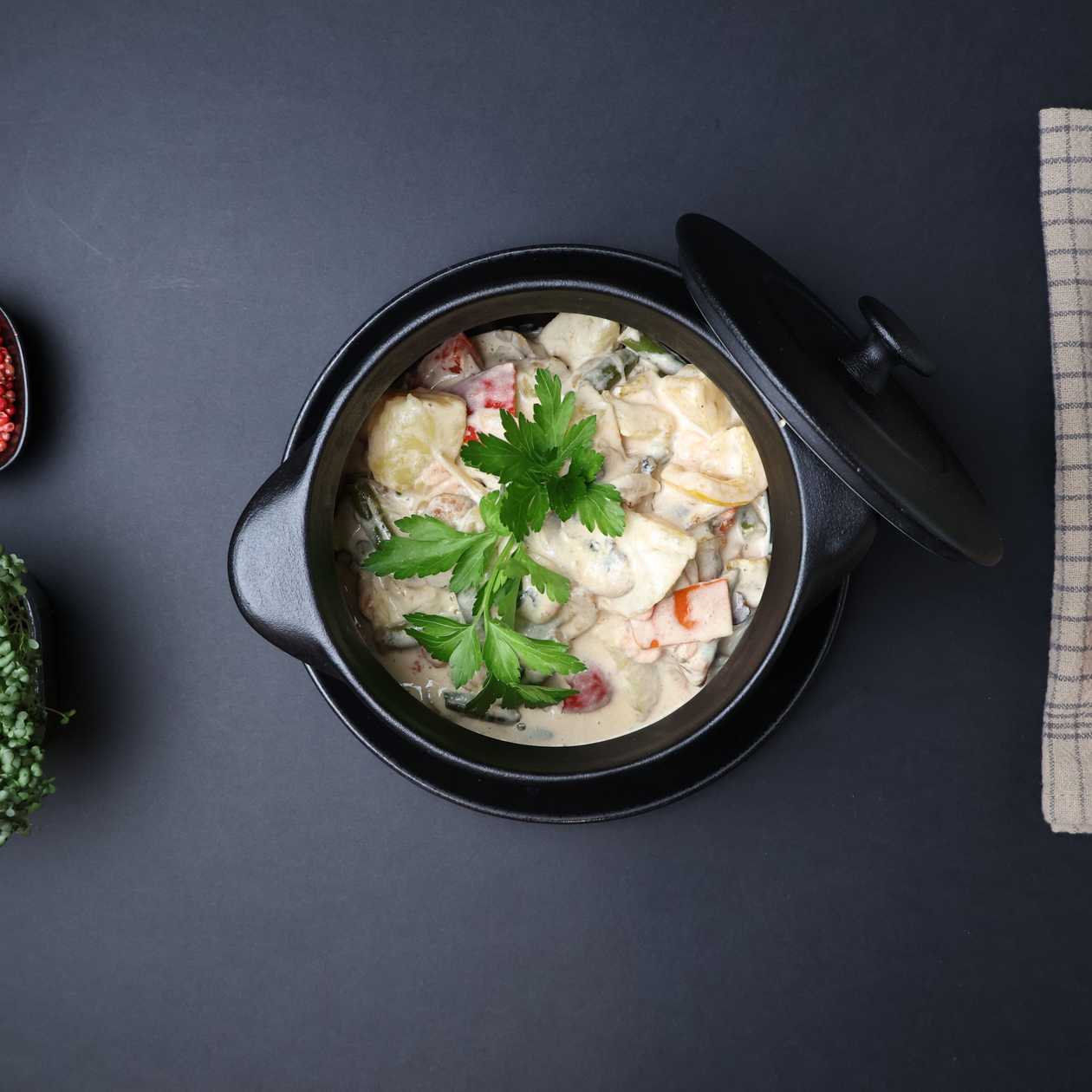Vegetable stew in pot