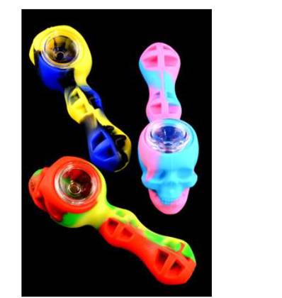 SkullSiliconePipe
