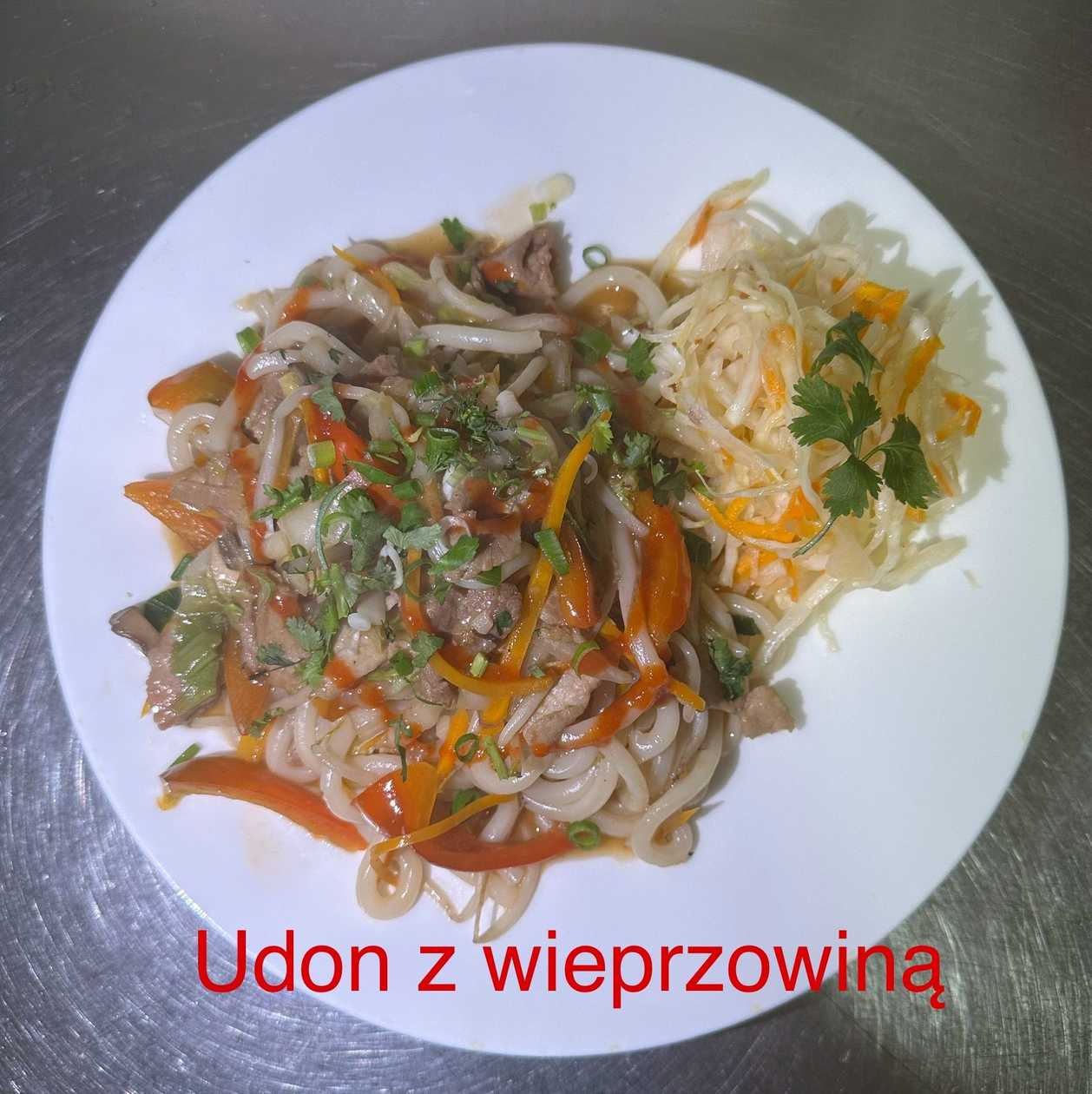 UDON z Wieprzowiną