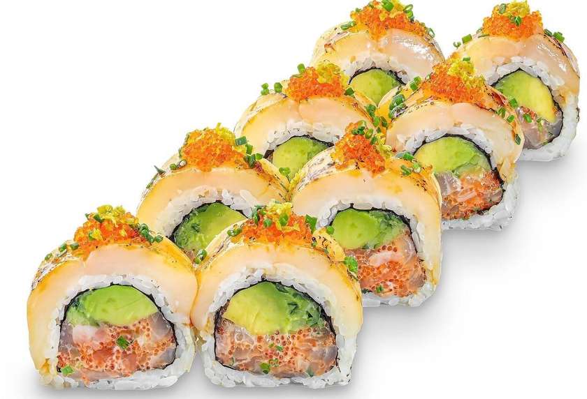 Scallop and Dorado Premium Roll