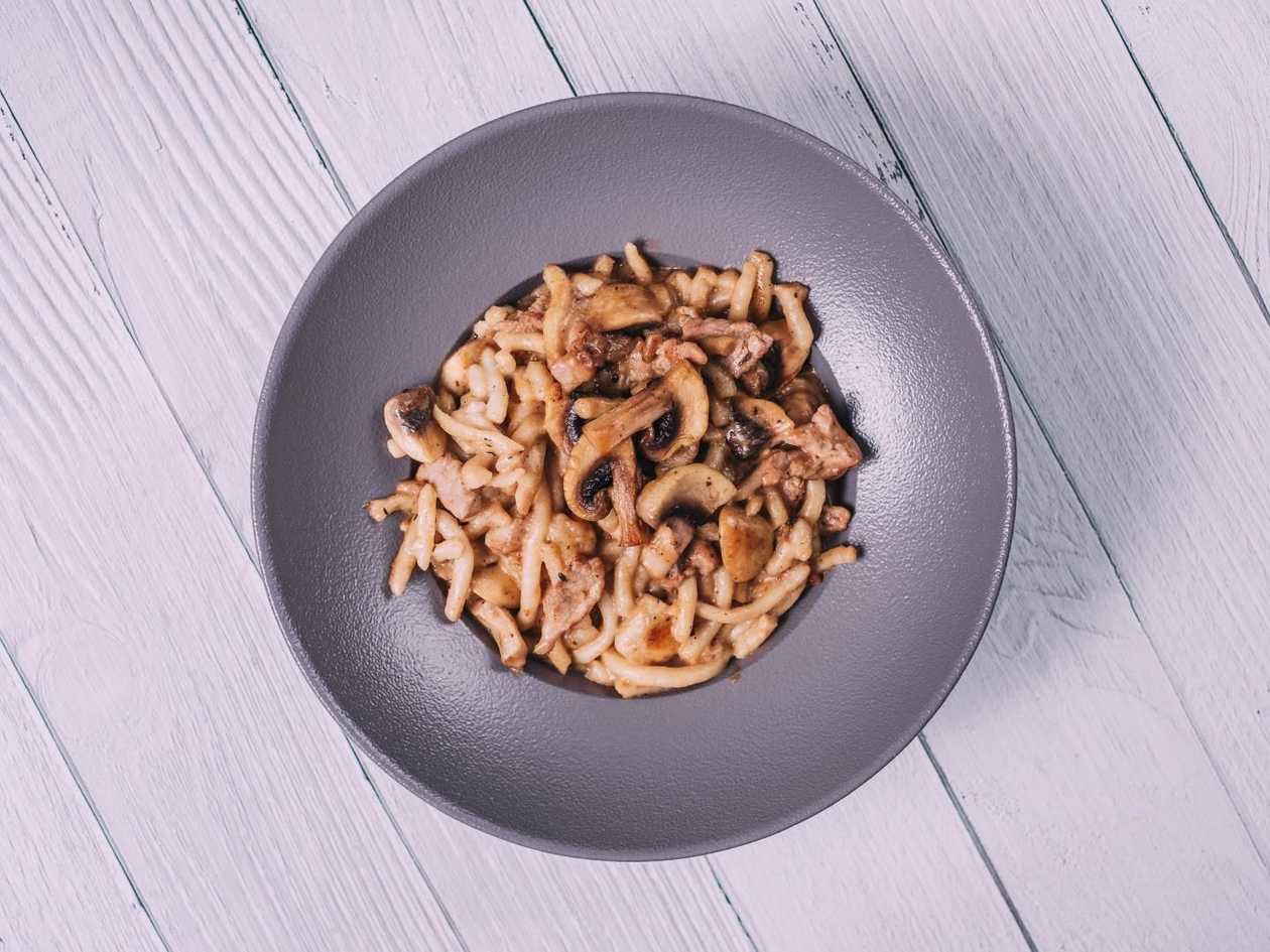 157. Špecle lovecké s panenkou