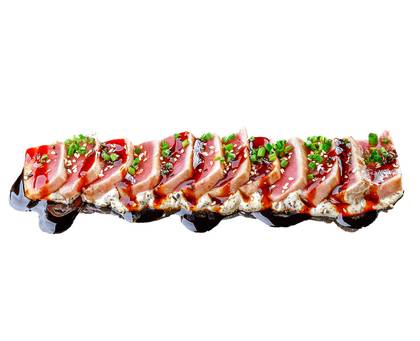 TUNA TATAKI WITH TRUFFLE CREAM