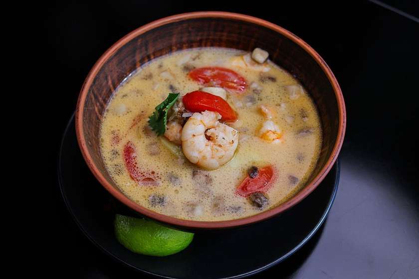 Том-ям з креветками