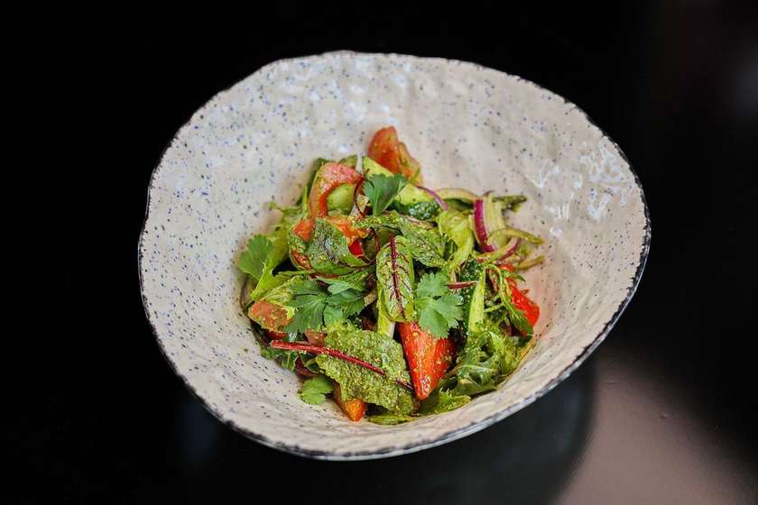 Салат овочевий з Песто