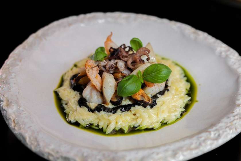 Фейк рис з морепродуктами