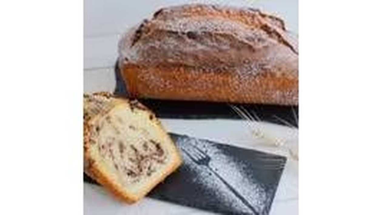 Walnut and Cocoa Sponge Cake