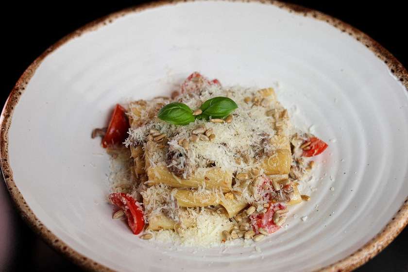 Тортільоні з яловичою вирізкою