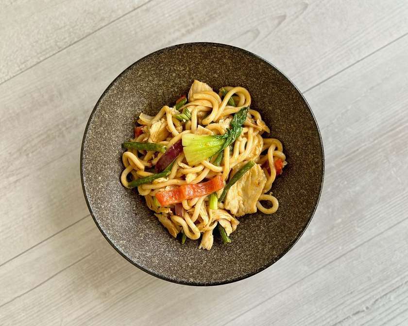 curry udon - kuřecí