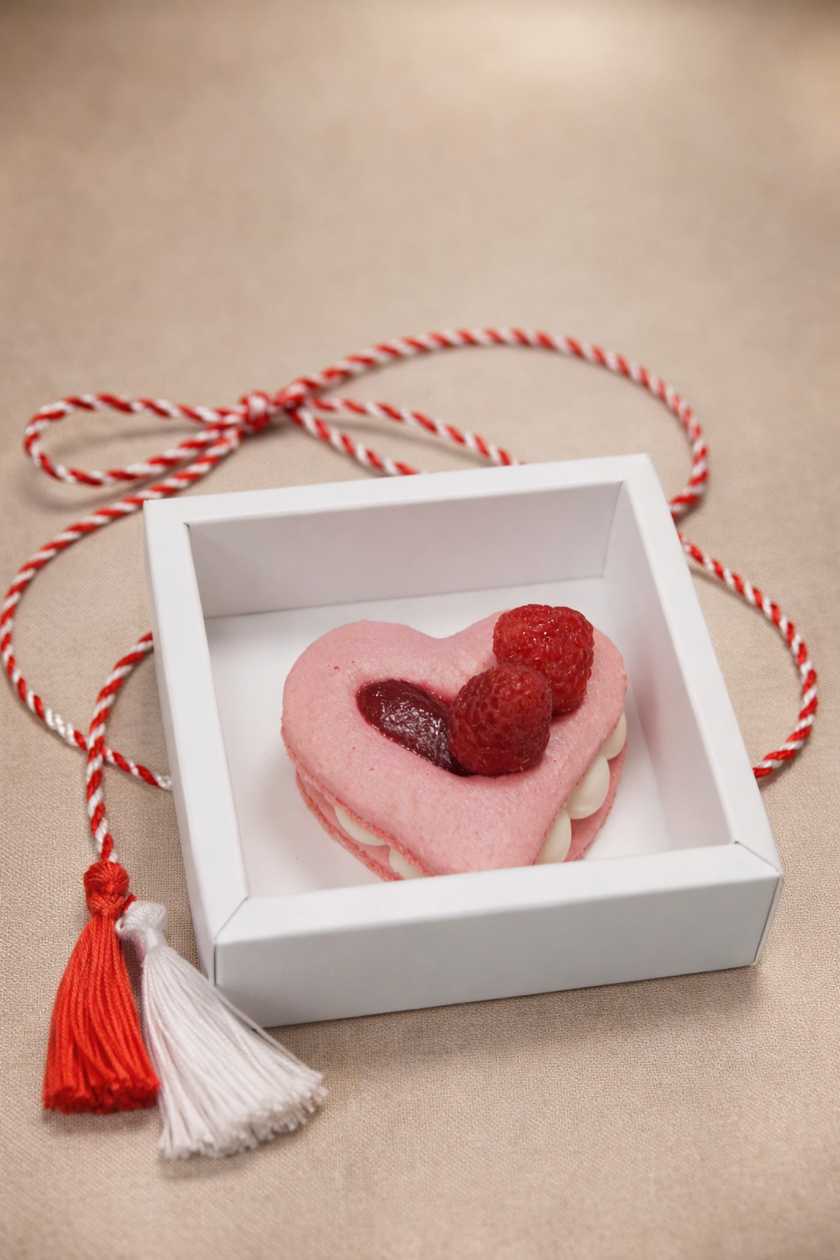 Raspberry Mărțișor Macaron 55 g