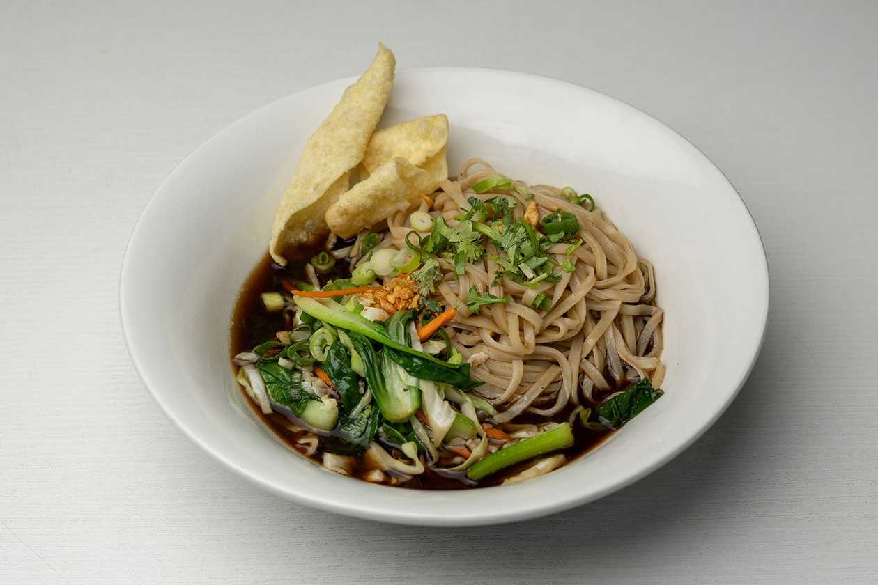 Vegetables Noodle Soup