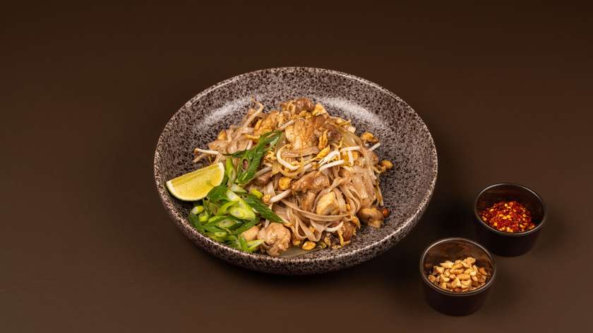 Pad Thai su vištiena
