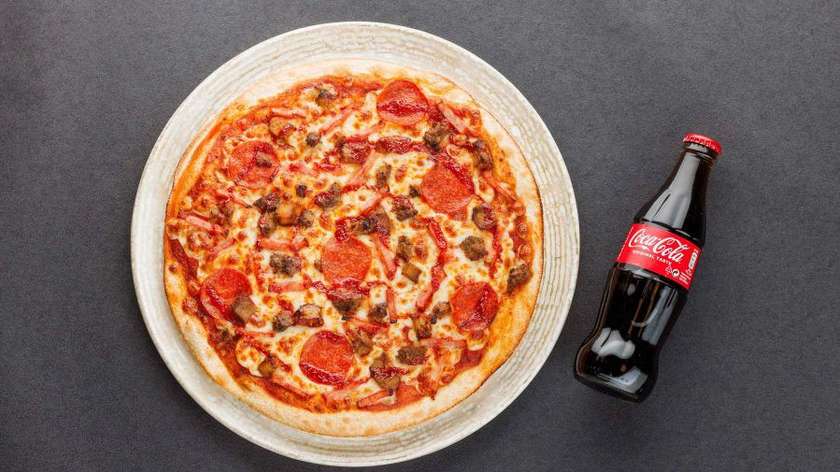 Daily Offer: pizza 28 cm + drink