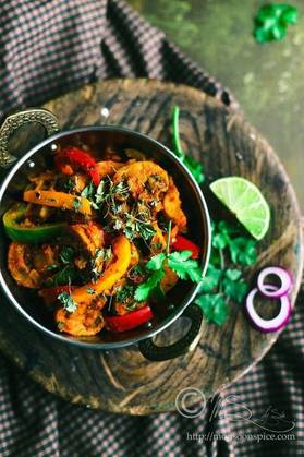 104. Chilli Paneer