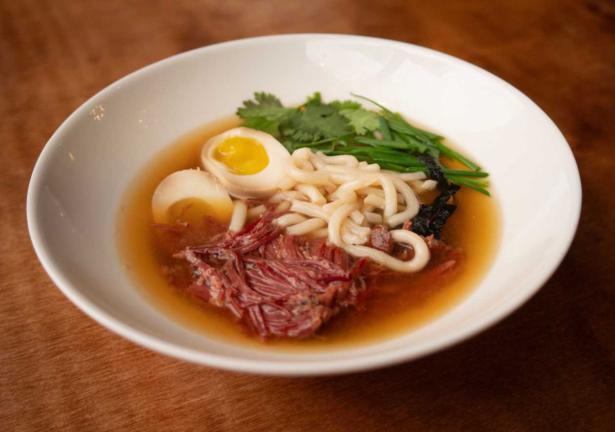 ramen zupa ar liellopu