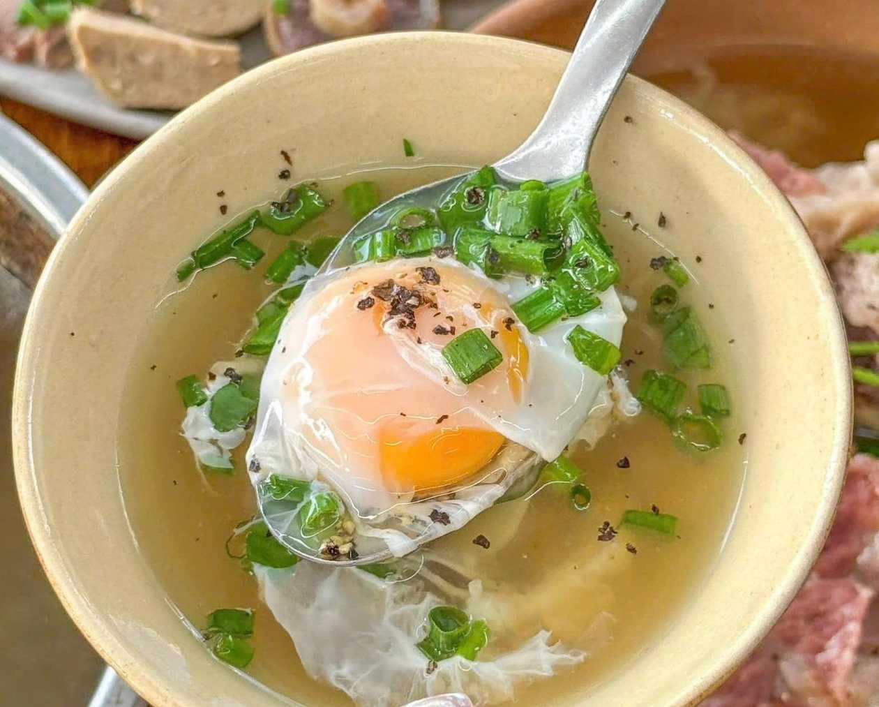 Jajko w koszulce (+) / Poached Egg (+)