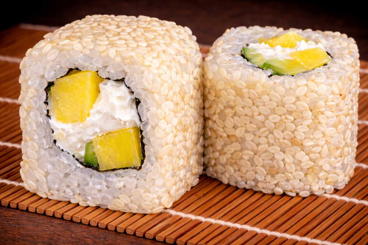 21. Mango Veggie Maki