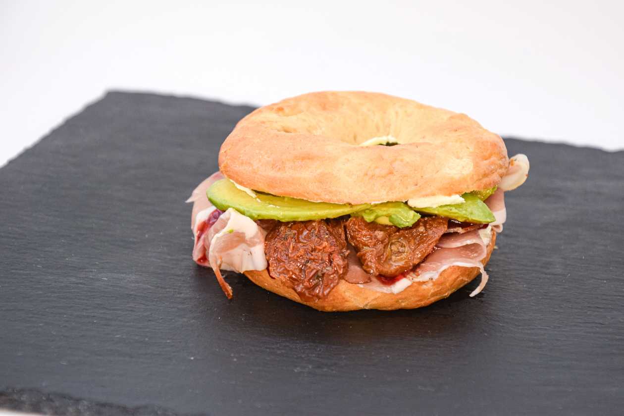 Bagel prosciutto