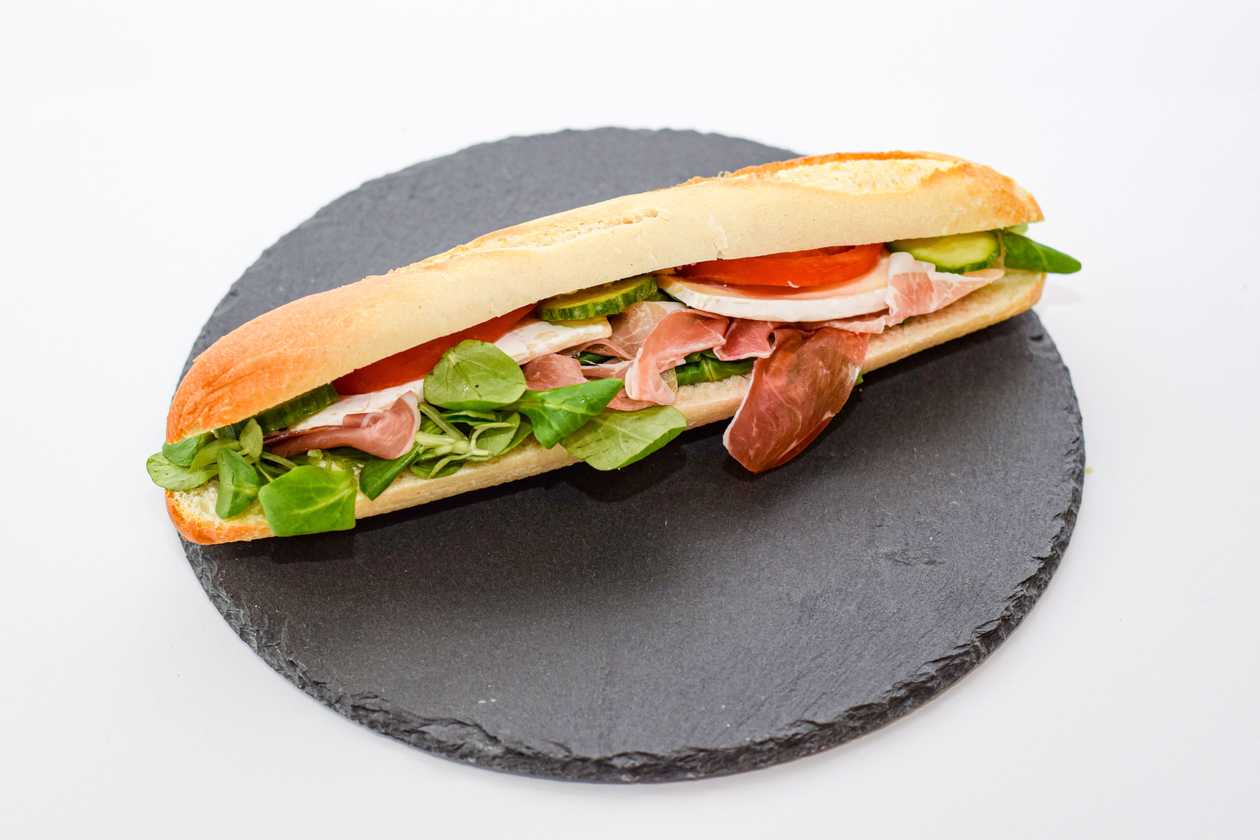 Bageta prosciutto-brie