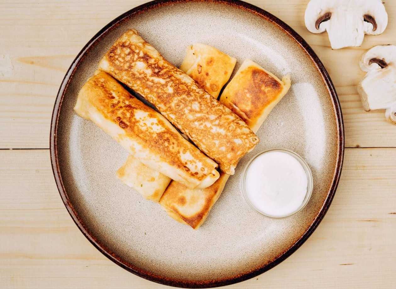 Pancakes with chicken and mushrooms 4pcs