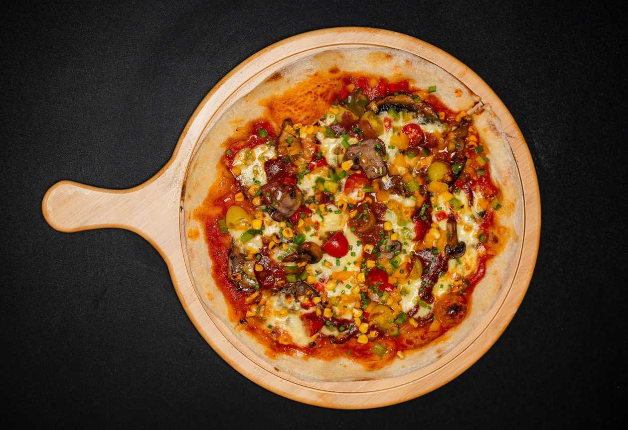 KULA Veggie Pizza