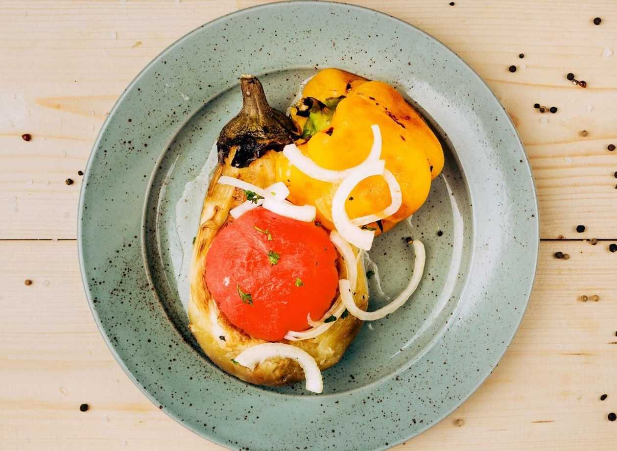 Eggplant, Tomatoes, Peppers 400g