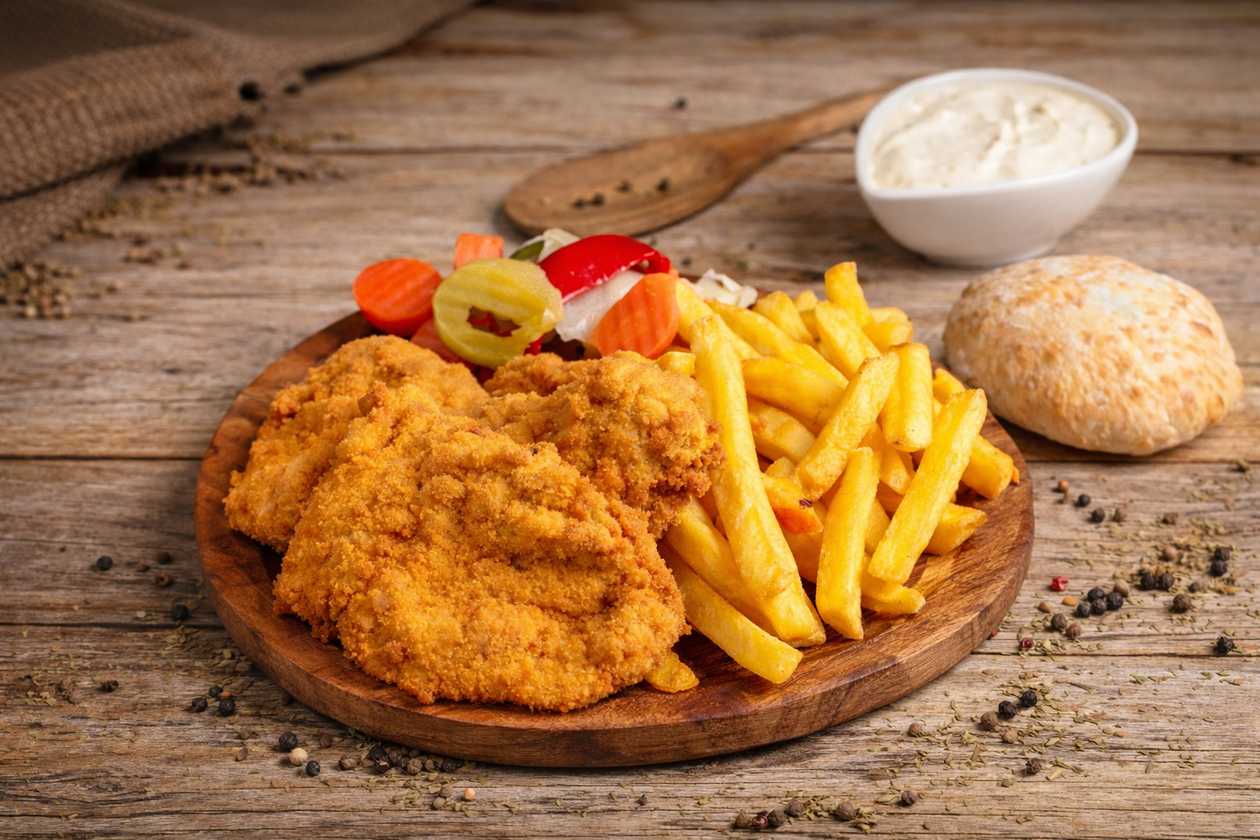 Meniu Snițel Pui