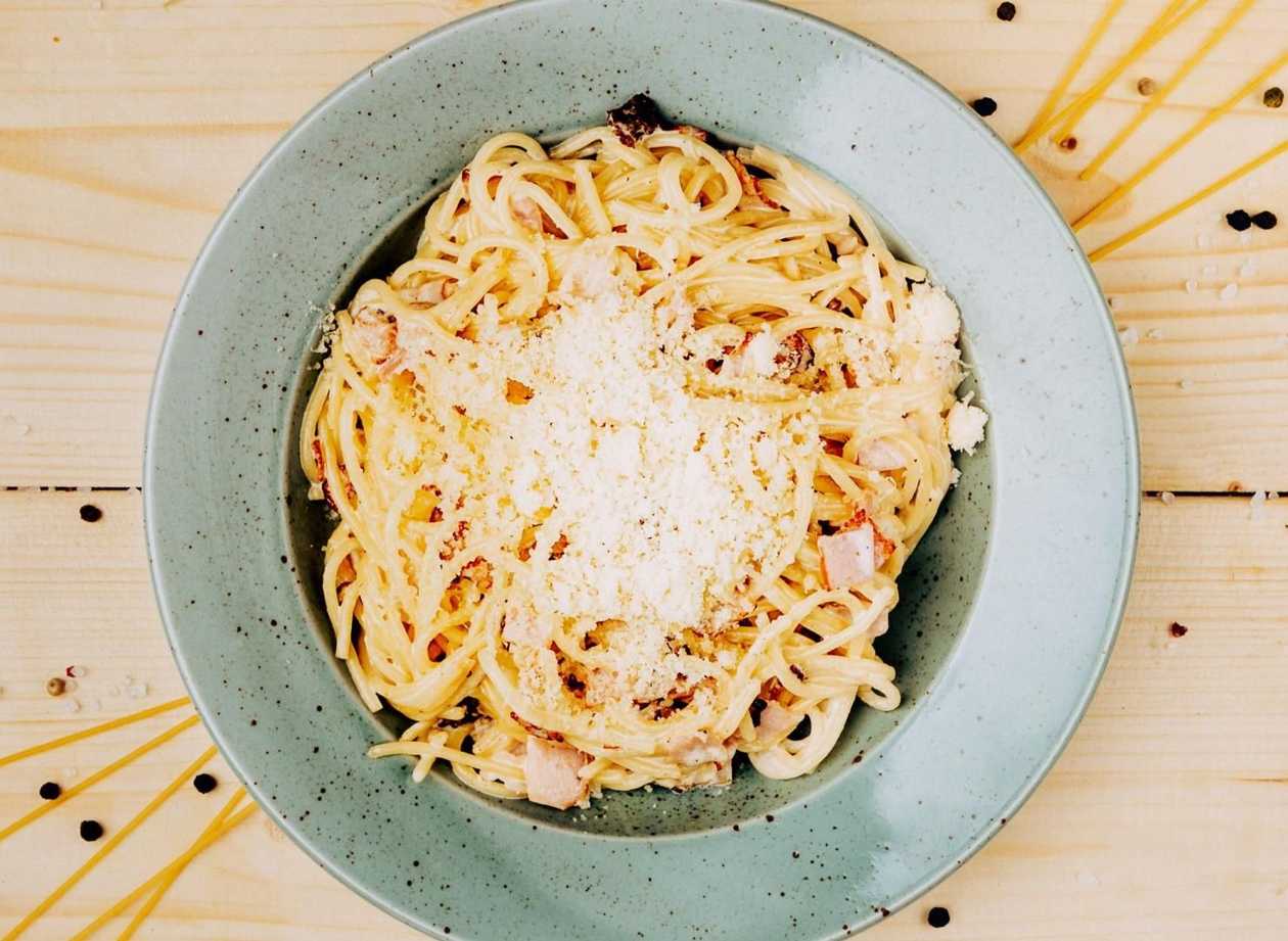 Homemade spaghetti Carbonara 350 g