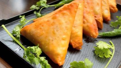 Veg samosa 4pc