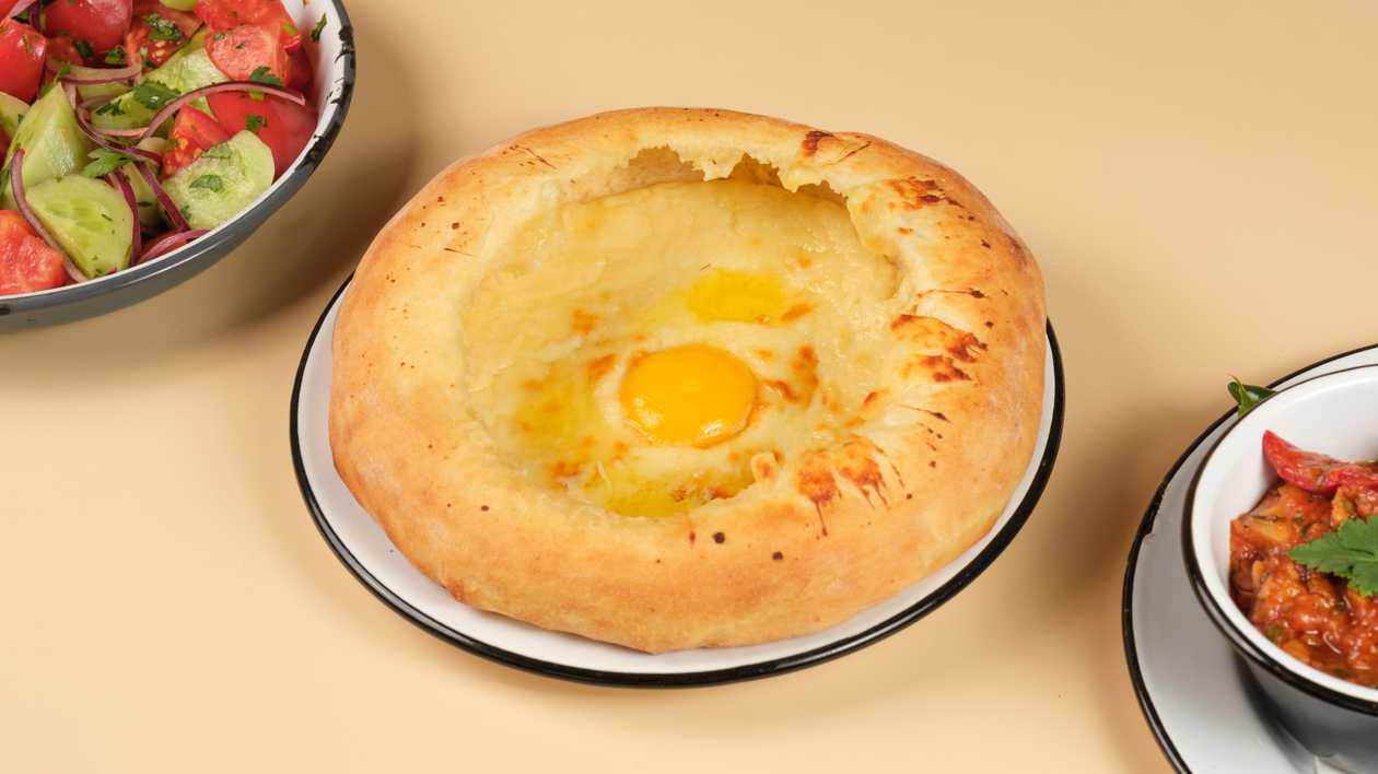 Adjarian Khachapuri
