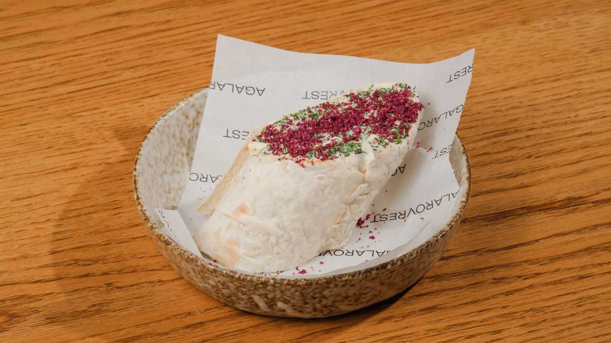 Ordubad Cream with Cheese and Herbs