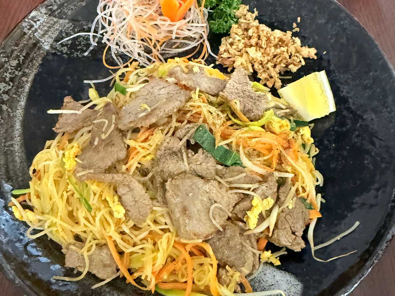 38. Bún Xào