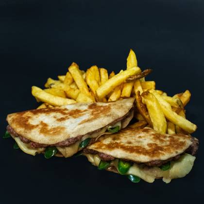 Combo Smashed Burger Tacos cu Cartofi ( Spicy )