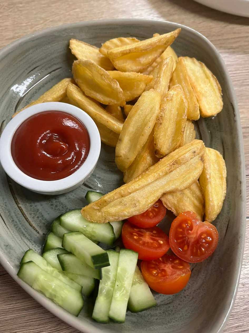 Sweet Potato Fries with tartar sauce