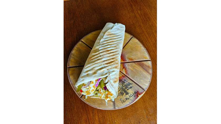 51- PITA HALLOUMI [MEGA]