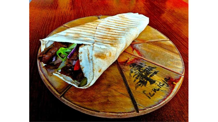 33- Pita kebab wołowy [MEGA]