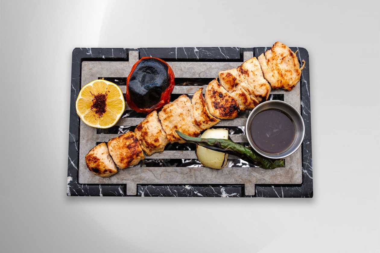 Grilled Yogurt Chicken (Joojeh Masti)