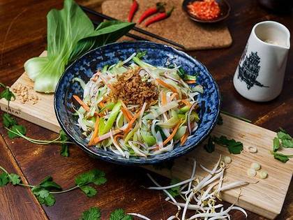 no.18 Phở Xào Rau