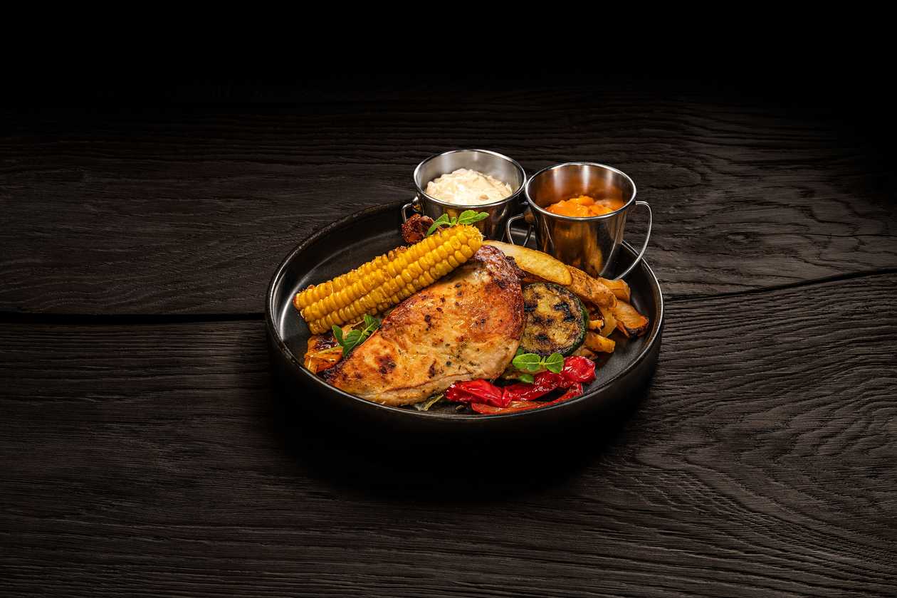 Specially Marinated Chicken Fillet with Skin and "Supreme" Wing