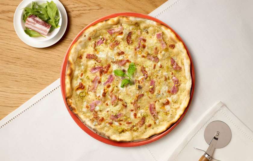 Gorgonzola and Pancetta Pizza