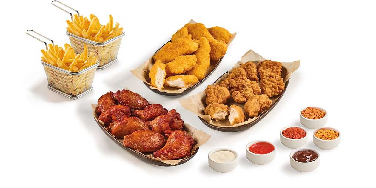 TRIO SET: WINGS, STRIPS, NUGGETS DIP & CRUNCH