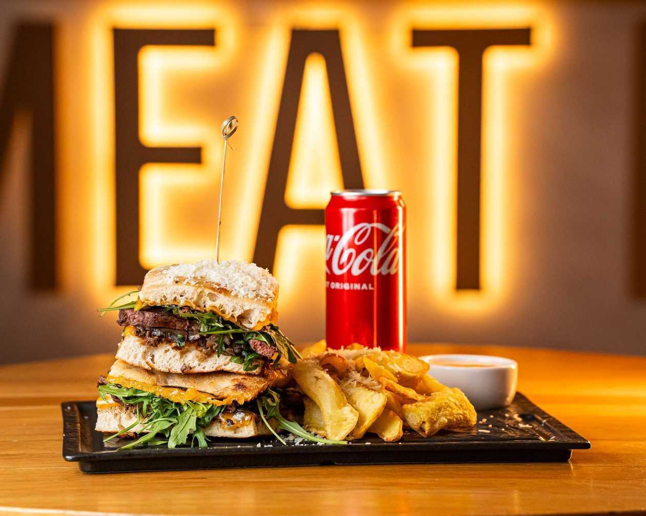 Meniu Sandwich cu mușchi de vită