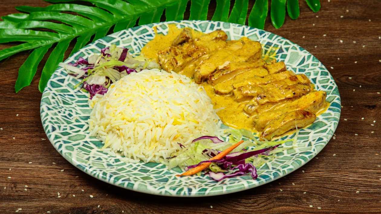 Chicken in Curry Sauce