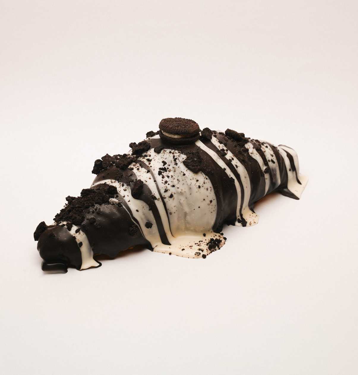 Manolo Cookies & Cream