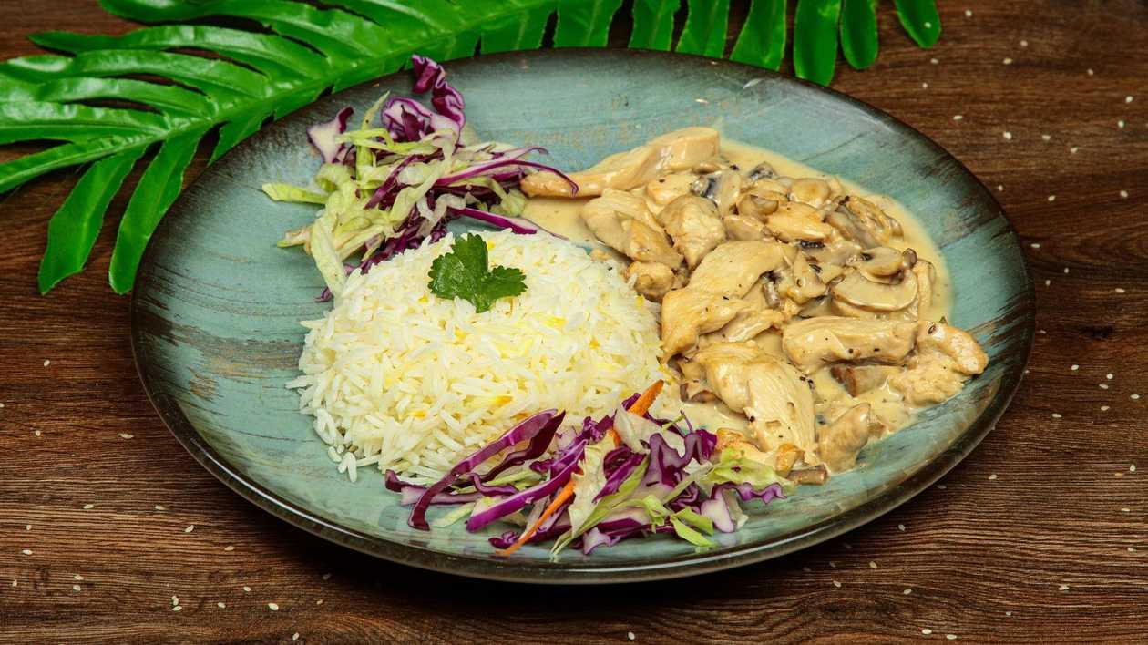 Chicken Stroganoff