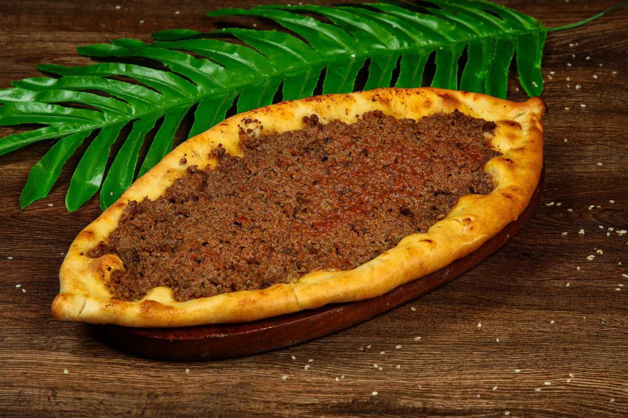 Meat Pide